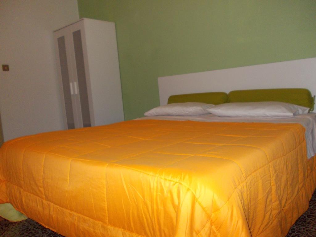 Travellers Lodge Bed & Rooms Τρεβίζο Δωμάτιο φωτογραφία